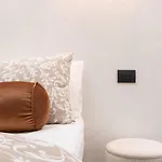 Tiny Loft With Jacuzzi Apartment *
