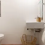 Tiny Loft With Jacuzzi *