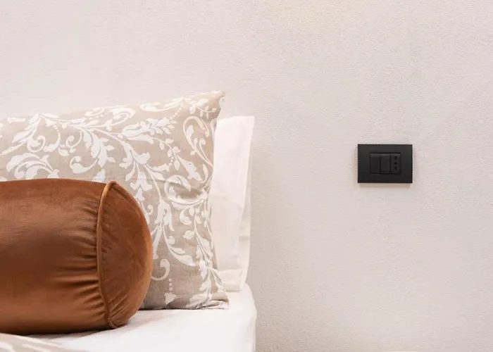 Tiny Loft With Jacuzzi * בלאנו