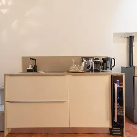 Apartamento Tiny Loft With Jacuzzi Bellano