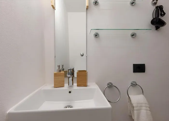 Tiny Loft With Jacuzzi * Bellano