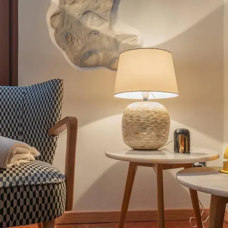 شقة Tiny Loft With Jacuzzi